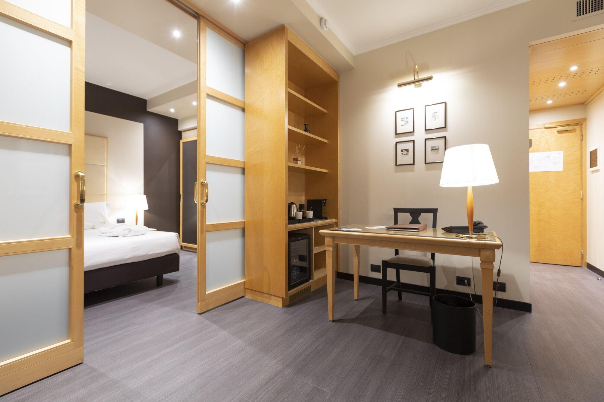 Hotel Life Poliziano, By R Collection Mailand